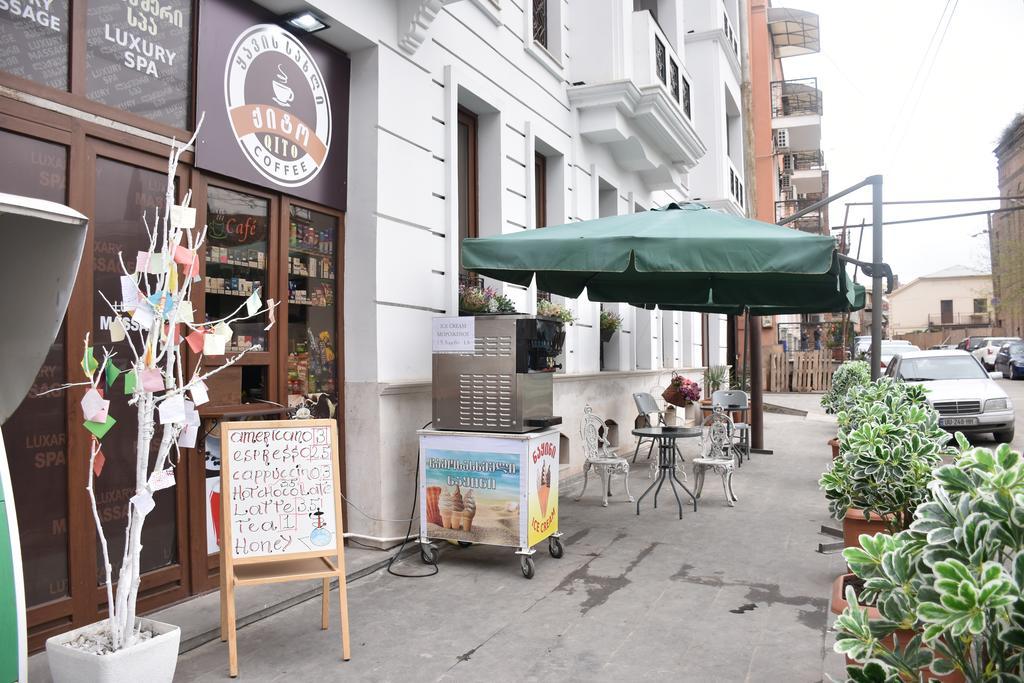 Velvet Hotel Tbilisi Exterior photo