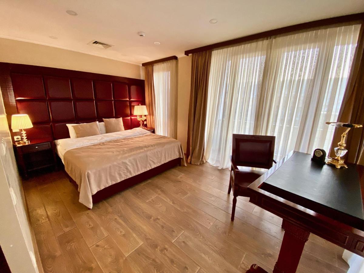 Velvet Hotel Tbilisi Exterior photo